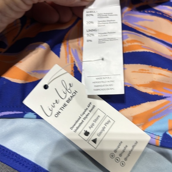 Cupshe High Waist ruffle trim,removable pads bralette top,adjustable straps - Picture 12 of 13